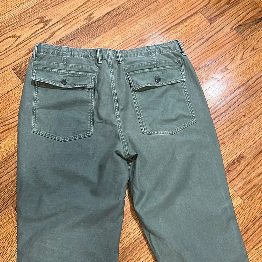 Outerknown Green Chino Pants Classic Style Excellent Condition - Picture 4 of 5